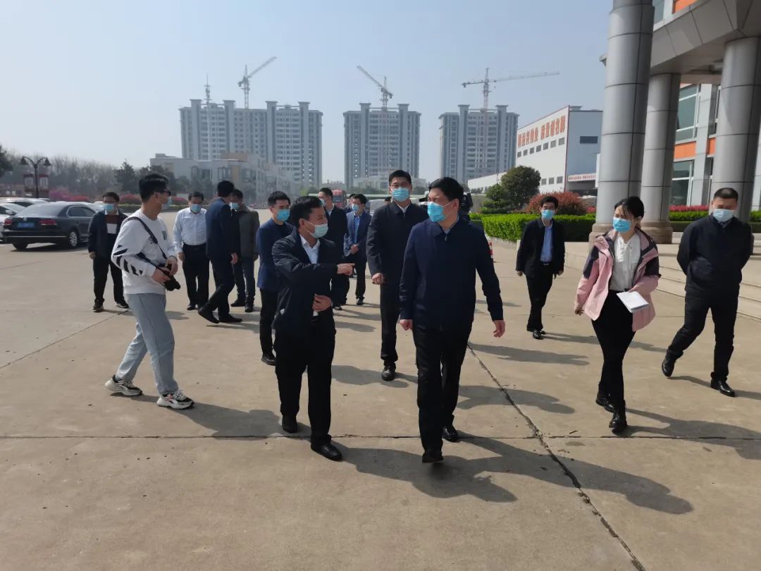 新沂市委书记陈堂清走访江苏立博ladbrokes铝材，调研企业防疫稳出产工作